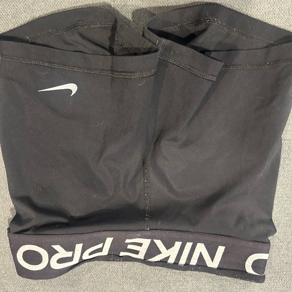 Nike Black Performance Leggings - Picture 1 of 2